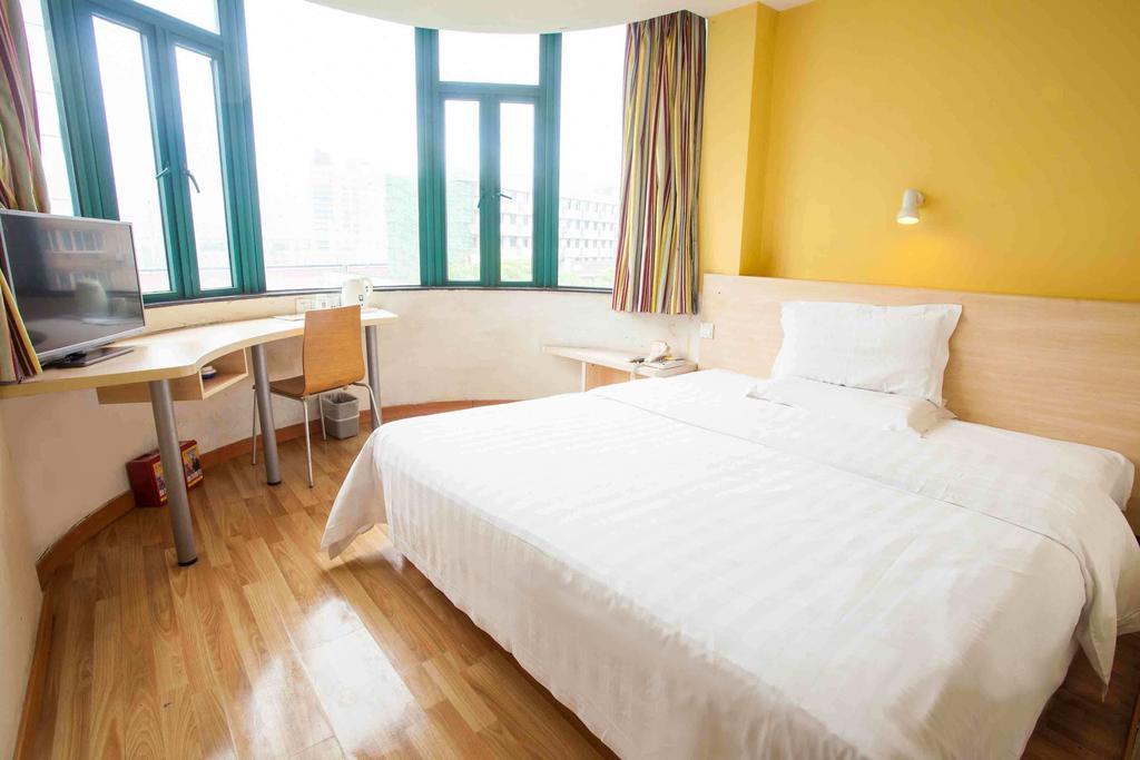 7Days Inn Guiyang Normal University Номер фото